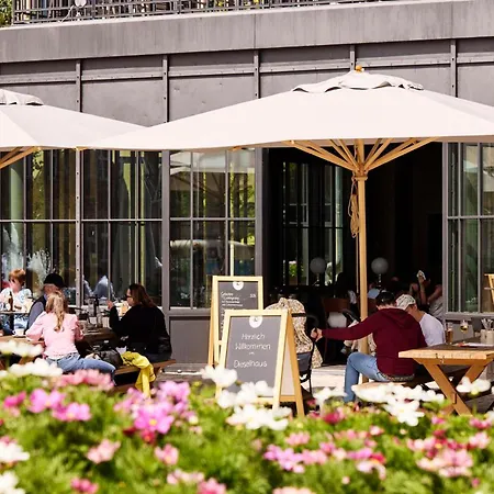 Telegraphenamt فندق