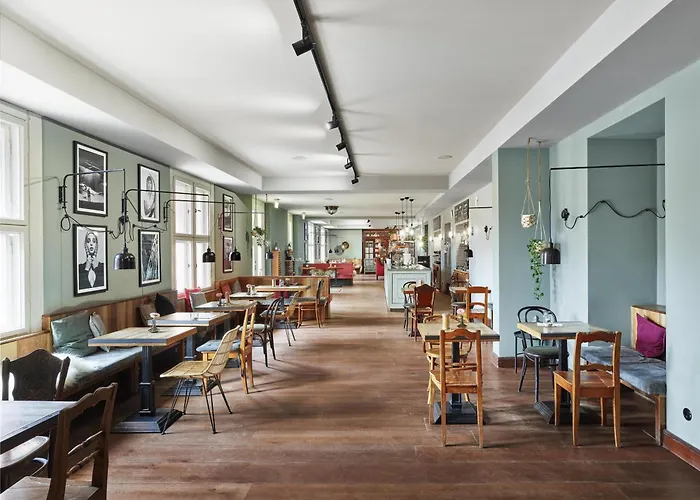 Telegraphenamt Otel 5*